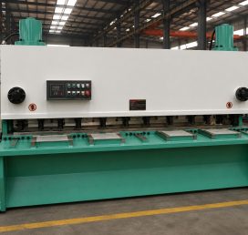 Гидравлические гильотинные ножницы QC11Y-6×3200